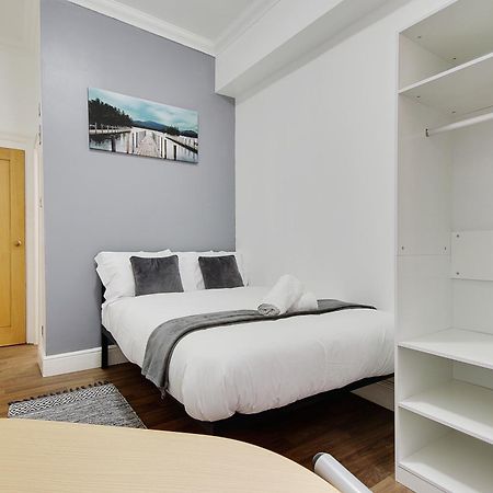 Hotel Azure Beach 伯恩茅斯 外观 照片