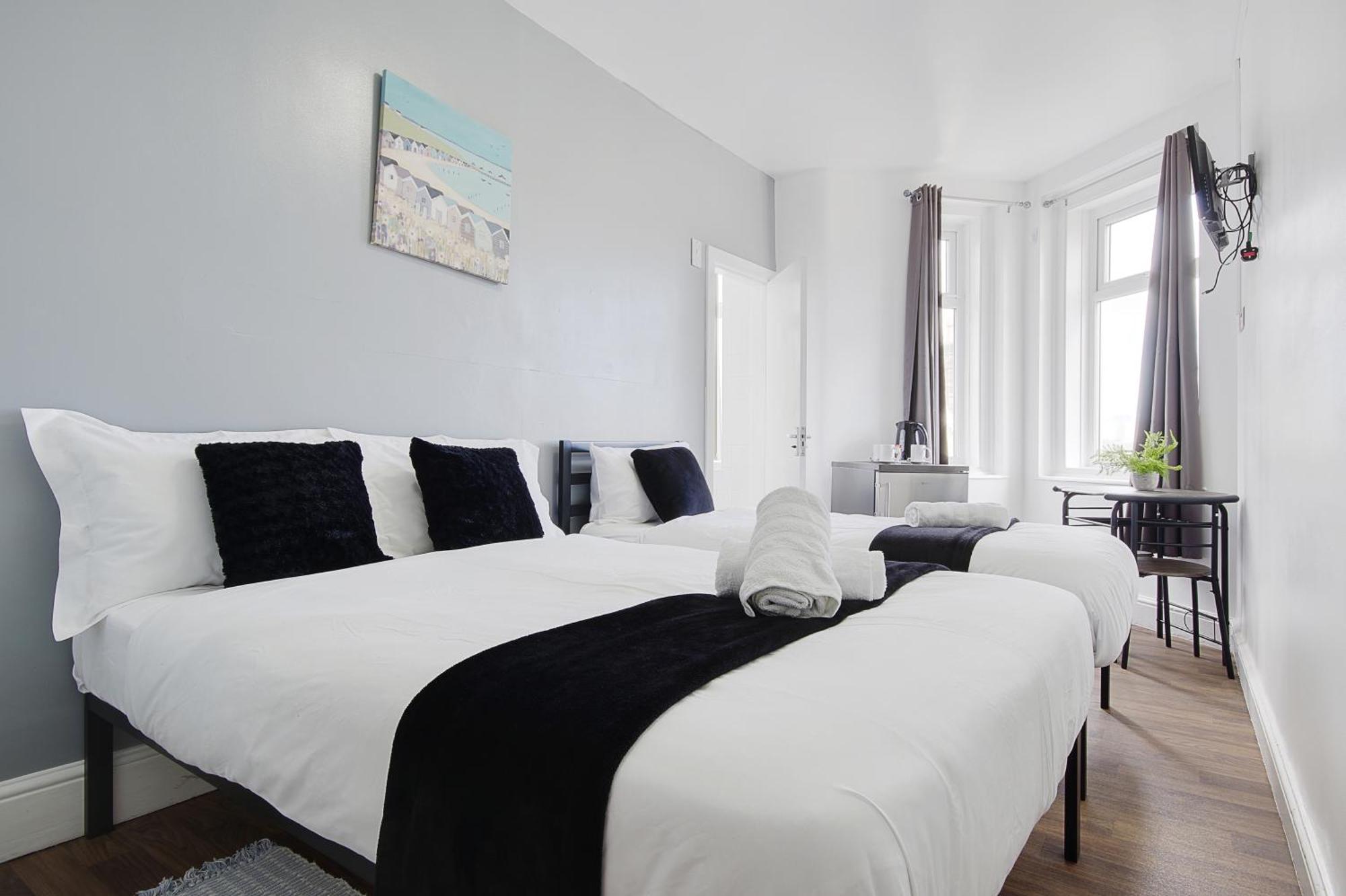 Hotel Azure Beach 伯恩茅斯 外观 照片